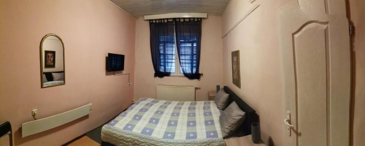 Krin Apartman Subotica Exteriör bild